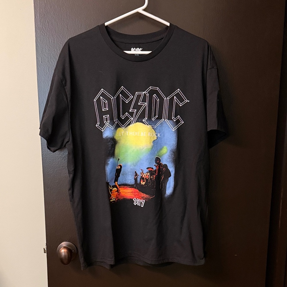 AC/DC Black Band Tee- Unisex xl black shirt